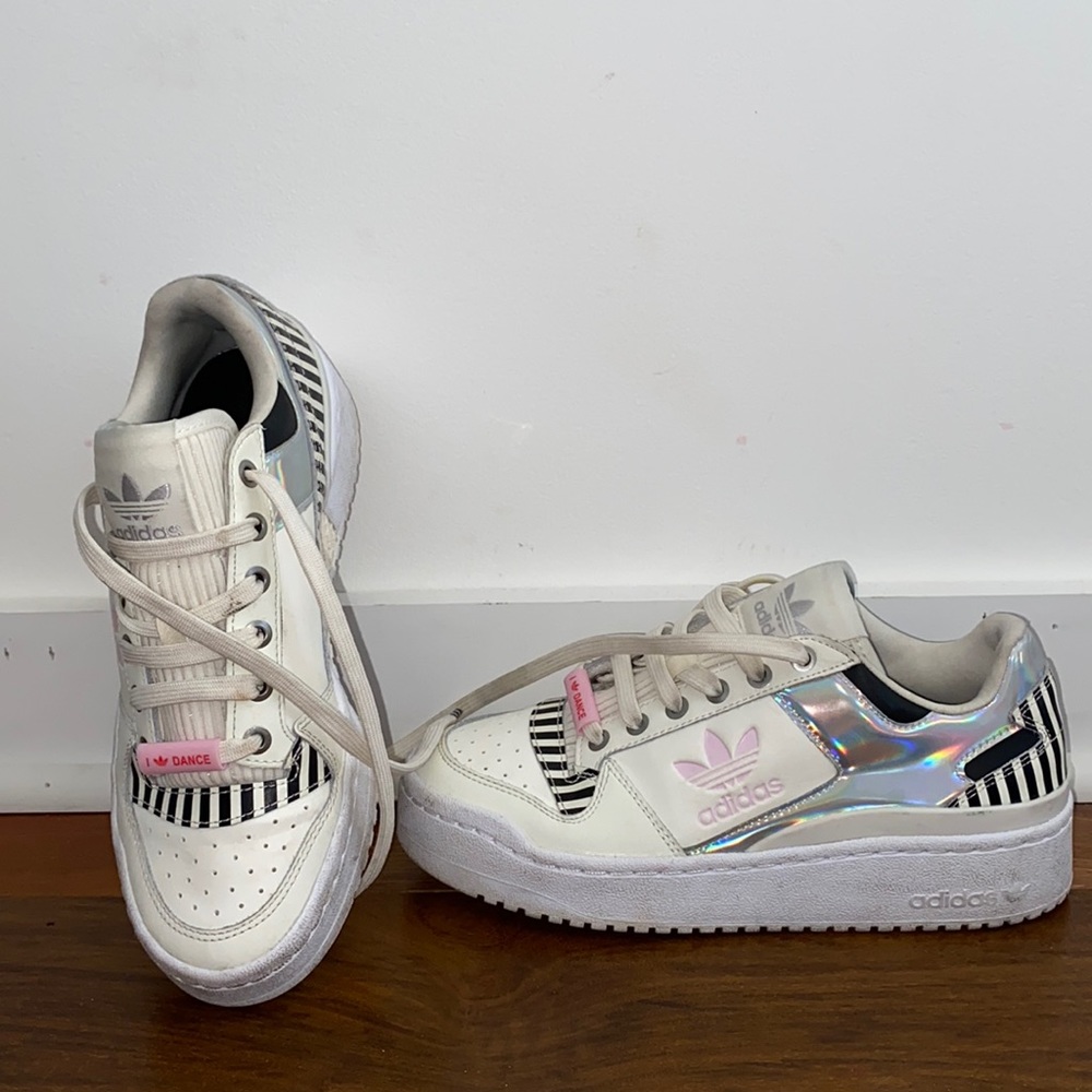 {Adidas} I love dance adidas